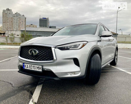 Сірий Інфініті QX50, об'ємом двигуна 2 л та пробігом 72 тис. км за 28200 $, фото 2 на Automoto.ua