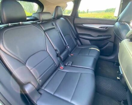 Сірий Інфініті QX50, об'ємом двигуна 2 л та пробігом 80 тис. км за 22500 $, фото 12 на Automoto.ua
