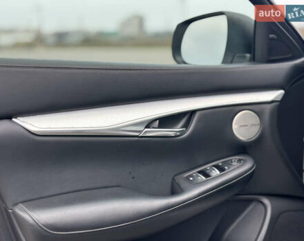 Серый Инфинити QX50, объемом двигателя 2 л и пробегом 67 тыс. км за 22700 $, фото 20 на Automoto.ua