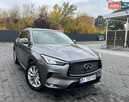 Серый Инфинити QX50, объемом двигателя 2 л и пробегом 80 тыс. км за 19900 $, фото 2 на Automoto.ua