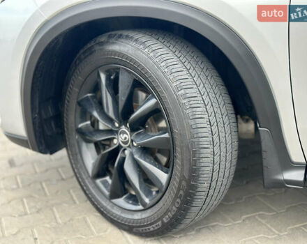 Серый Инфинити QX50, объемом двигателя 2 л и пробегом 67 тыс. км за 22700 $, фото 17 на Automoto.ua