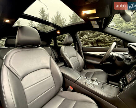 Серый Инфинити QX50, объемом двигателя 2 л и пробегом 154 тыс. км за 19300 $, фото 30 на Automoto.ua