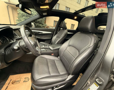 Серый Инфинити QX50, объемом двигателя 2 л и пробегом 154 тыс. км за 19300 $, фото 31 на Automoto.ua