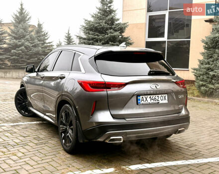 Серый Инфинити QX50, объемом двигателя 2 л и пробегом 154 тыс. км за 19300 $, фото 10 на Automoto.ua