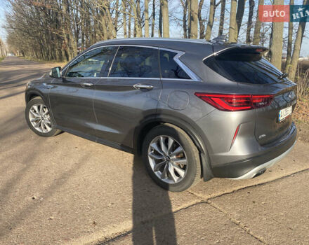 Серый Инфинити QX50, объемом двигателя 2 л и пробегом 120 тыс. км за 21500 $, фото 2 на Automoto.ua