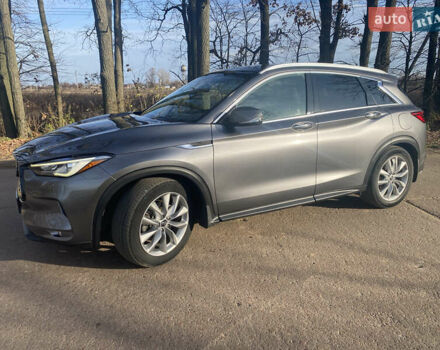 Серый Инфинити QX50, объемом двигателя 2 л и пробегом 120 тыс. км за 21500 $, фото 1 на Automoto.ua