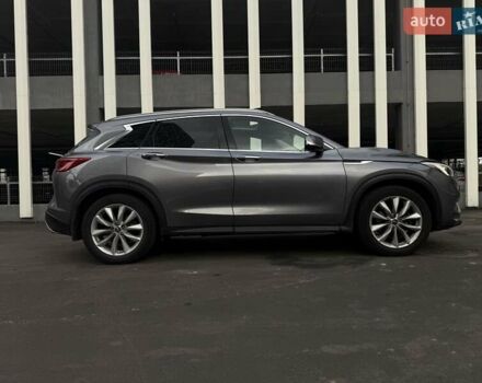 Серый Инфинити QX50, объемом двигателя 2 л и пробегом 111 тыс. км за 23222 $, фото 4 на Automoto.ua