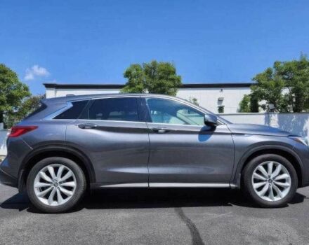 Сірий Інфініті QX50, об'ємом двигуна 2 л та пробігом 78 тис. км за 10200 $, фото 3 на Automoto.ua