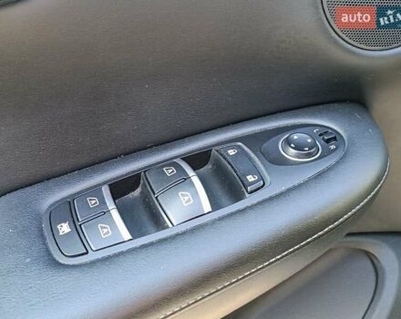 Серый Инфинити QX50, объемом двигателя 2 л и пробегом 122 тыс. км за 19500 $, фото 26 на Automoto.ua