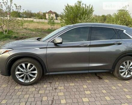 Сірий Інфініті QX50, об'ємом двигуна 1.97 л та пробігом 54 тис. км за 26000 $, фото 1 на Automoto.ua