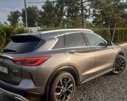 Серый Инфинити QX50, объемом двигателя 2 л и пробегом 81 тыс. км за 32400 $, фото 9 на Automoto.ua