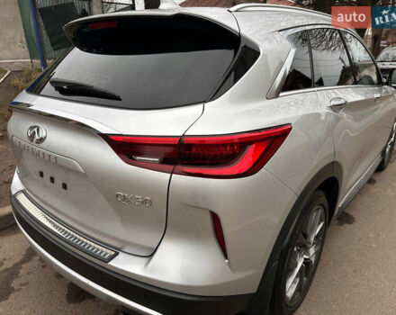 Сірий Інфініті QX50, об'ємом двигуна 1.99 л та пробігом 124 тис. км за 19000 $, фото 22 на Automoto.ua