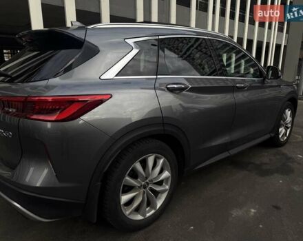 Серый Инфинити QX50, объемом двигателя 2 л и пробегом 111 тыс. км за 23222 $, фото 2 на Automoto.ua