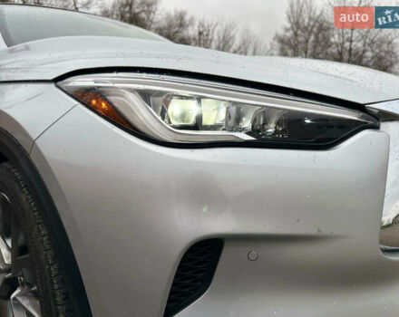 Сірий Інфініті QX50, об'ємом двигуна 1.99 л та пробігом 124 тис. км за 19000 $, фото 9 на Automoto.ua