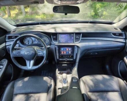 Сірий Інфініті QX50, об'ємом двигуна 2 л та пробігом 78 тис. км за 10200 $, фото 9 на Automoto.ua