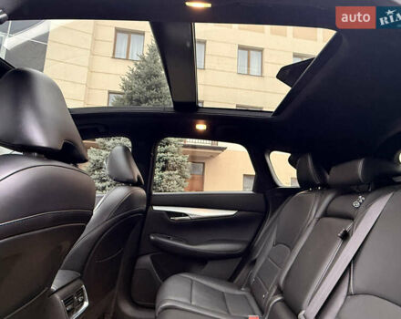 Серый Инфинити QX50, объемом двигателя 2 л и пробегом 154 тыс. км за 19300 $, фото 33 на Automoto.ua
