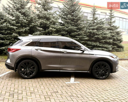 Серый Инфинити QX50, объемом двигателя 2 л и пробегом 154 тыс. км за 19300 $, фото 22 на Automoto.ua