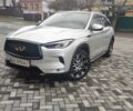 Сірий Інфініті QX50, об'ємом двигуна 2 л та пробігом 114 тис. км за 26500 $, фото 1 на Automoto.ua