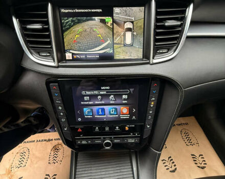 Серый Инфинити QX50, объемом двигателя 2 л и пробегом 154 тыс. км за 19300 $, фото 28 на Automoto.ua