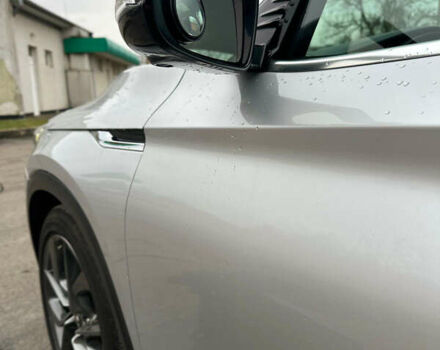 Сірий Інфініті QX50, об'ємом двигуна 1.99 л та пробігом 124 тис. км за 19000 $, фото 1 на Automoto.ua