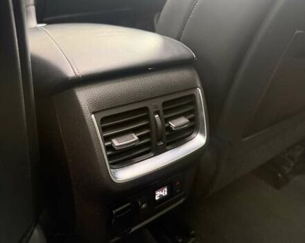 Серый Инфинити QX50, объемом двигателя 2 л и пробегом 111 тыс. км за 23222 $, фото 8 на Automoto.ua