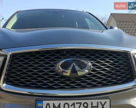 Серый Инфинити QX50, объемом двигателя 2 л и пробегом 122 тыс. км за 19500 $, фото 10 на Automoto.ua