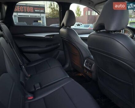 Сірий Інфініті QX50, об'ємом двигуна 2 л та пробігом 43 тис. км за 28500 $, фото 17 на Automoto.ua
