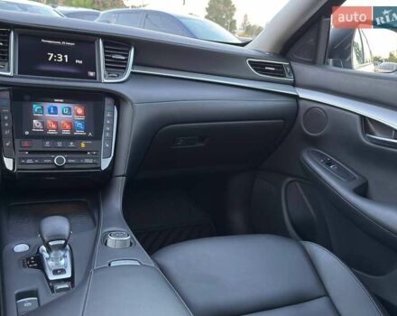 Сірий Інфініті QX50, об'ємом двигуна 2 л та пробігом 43 тис. км за 28500 $, фото 25 на Automoto.ua