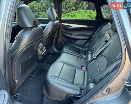 Серый Инфинити QX50, объемом двигателя 2 л и пробегом 51 тыс. км за 26500 $, фото 8 на Automoto.ua