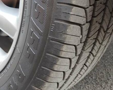 Сірий Інфініті QX50, об'ємом двигуна 2 л та пробігом 52 тис. км за 20000 $, фото 28 на Automoto.ua