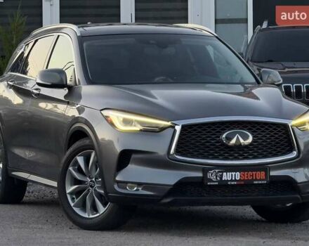 Сірий Інфініті QX50, об'ємом двигуна 2 л та пробігом 43 тис. км за 28500 $, фото 4 на Automoto.ua