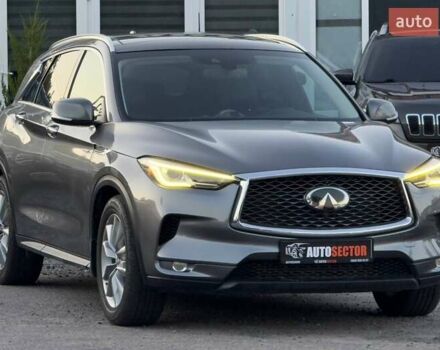 Сірий Інфініті QX50, об'ємом двигуна 2 л та пробігом 43 тис. км за 28500 $, фото 3 на Automoto.ua