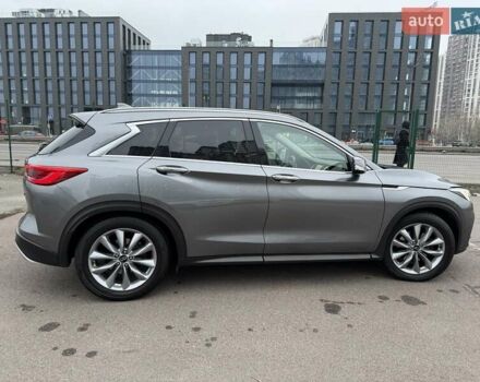Серый Инфинити QX50, объемом двигателя 2 л и пробегом 57 тыс. км за 28900 $, фото 22 на Automoto.ua