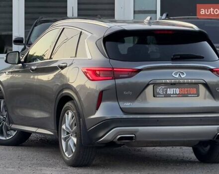 Сірий Інфініті QX50, об'ємом двигуна 2 л та пробігом 43 тис. км за 28500 $, фото 6 на Automoto.ua