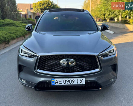Серый Инфинити QX50, объемом двигателя 2 л и пробегом 51 тыс. км за 26500 $, фото 2 на Automoto.ua