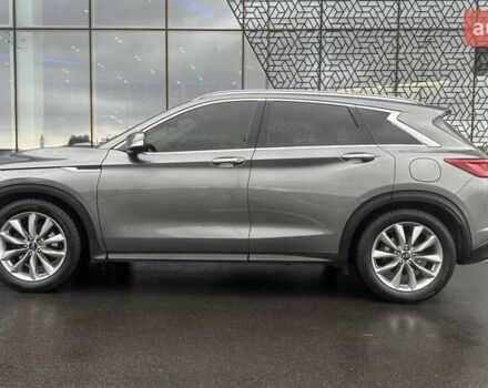 Серый Инфинити QX50, объемом двигателя 2 л и пробегом 117 тыс. км за 31000 $, фото 2 на Automoto.ua