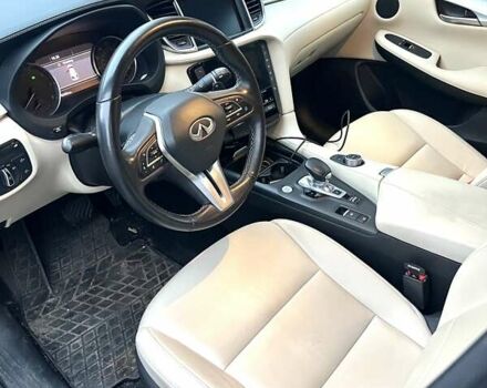 Серый Инфинити QX50, объемом двигателя 2 л и пробегом 93 тыс. км за 26000 $, фото 1 на Automoto.ua