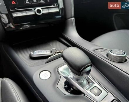 Серый Инфинити QX50, объемом двигателя 2 л и пробегом 80 тыс. км за 26800 $, фото 13 на Automoto.ua