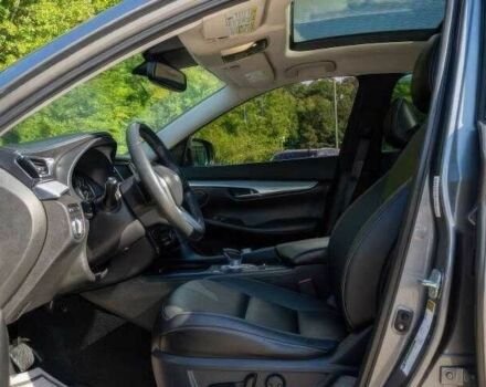 Серый Инфинити QX50, объемом двигателя 2 л и пробегом 45 тыс. км за 6300 $, фото 12 на Automoto.ua