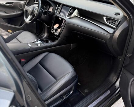 Серый Инфинити QX50, объемом двигателя 2 л и пробегом 18 тыс. км за 27500 $, фото 15 на Automoto.ua