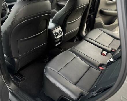 Серый Инфинити QX50, объемом двигателя 2 л и пробегом 18 тыс. км за 27500 $, фото 12 на Automoto.ua