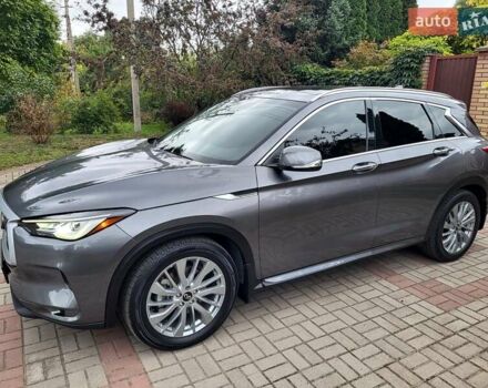 Серый Инфинити QX50, объемом двигателя 2 л и пробегом 51 тыс. км за 24500 $, фото 1 на Automoto.ua