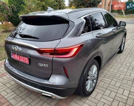 Серый Инфинити QX50, объемом двигателя 2 л и пробегом 51 тыс. км за 24500 $, фото 18 на Automoto.ua