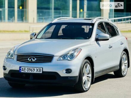 Сірий Інфініті QX50, об'ємом двигуна 3.7 л та пробігом 48 тис. км за 16000 $, фото 1 на Automoto.ua