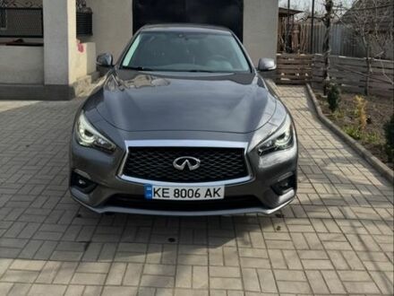 Серый Инфинити QX50, объемом двигателя 2 л и пробегом 150 тыс. км за 14000 $, фото 1 на Automoto.ua