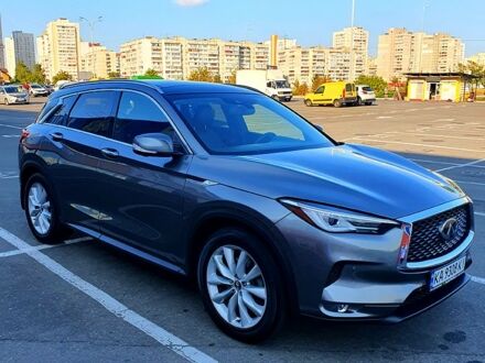 Сірий Інфініті QX50, об'ємом двигуна 2 л та пробігом 52 тис. км за 29000 $, фото 1 на Automoto.ua