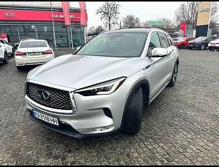 Сірий Інфініті QX50, об'ємом двигуна 2 л та пробігом 105 тис. км за 32000 $, фото 1 на Automoto.ua