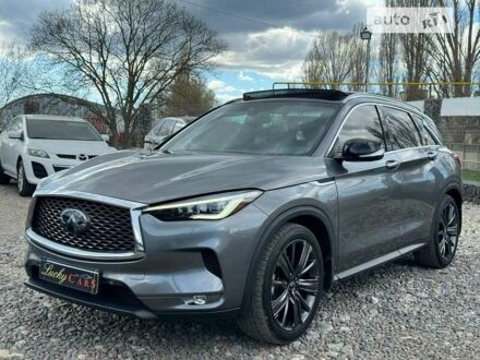 Сірий Інфініті QX50, об'ємом двигуна 2 л та пробігом 39 тис. км за 32000 $, фото 1 на Automoto.ua