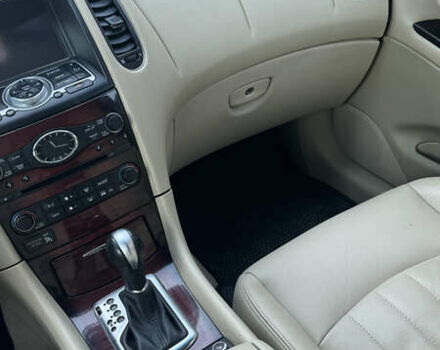 Синій Інфініті QX50, об'ємом двигуна 3.7 л та пробігом 91 тис. км за 16800 $, фото 33 на Automoto.ua