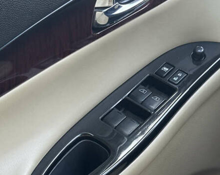 Синій Інфініті QX50, об'ємом двигуна 3.7 л та пробігом 91 тис. км за 16800 $, фото 27 на Automoto.ua